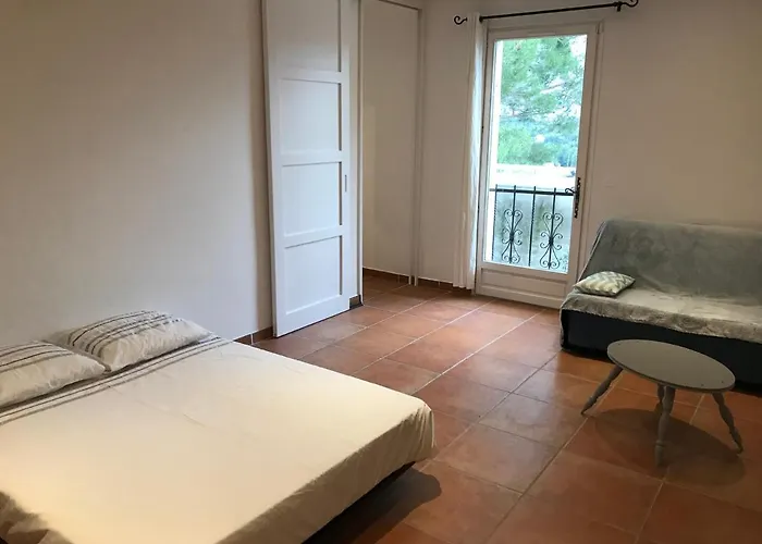 Un En Provence Villeneuve-lès-Avignon